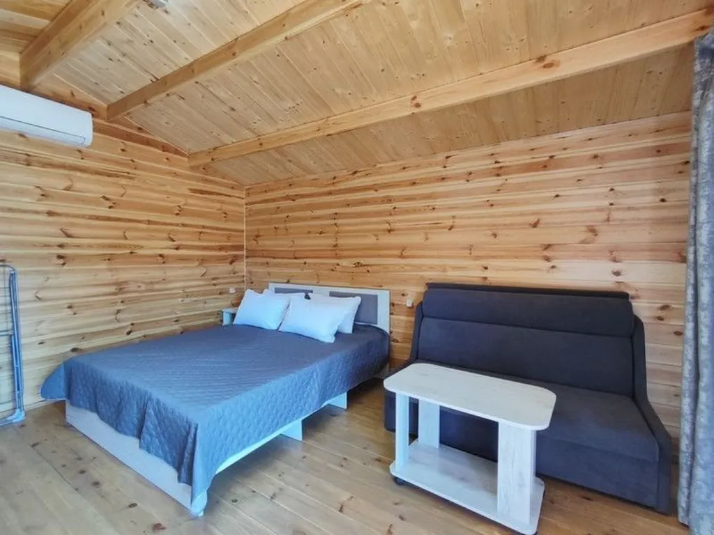 Коттедж 1-комнатный Дом — Гагра