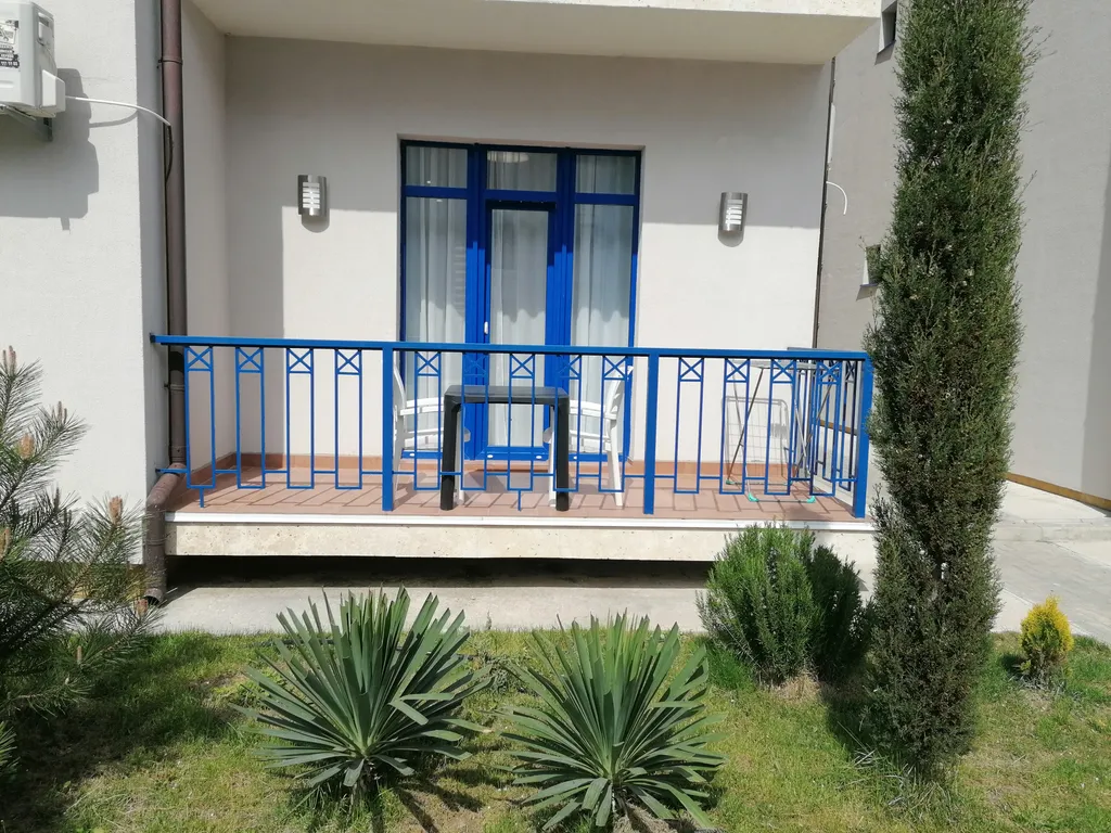 Апартаменты Капри на берегу моря