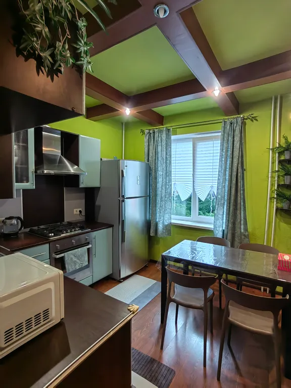 Трёхкомнатная квартира 15 минут до моря