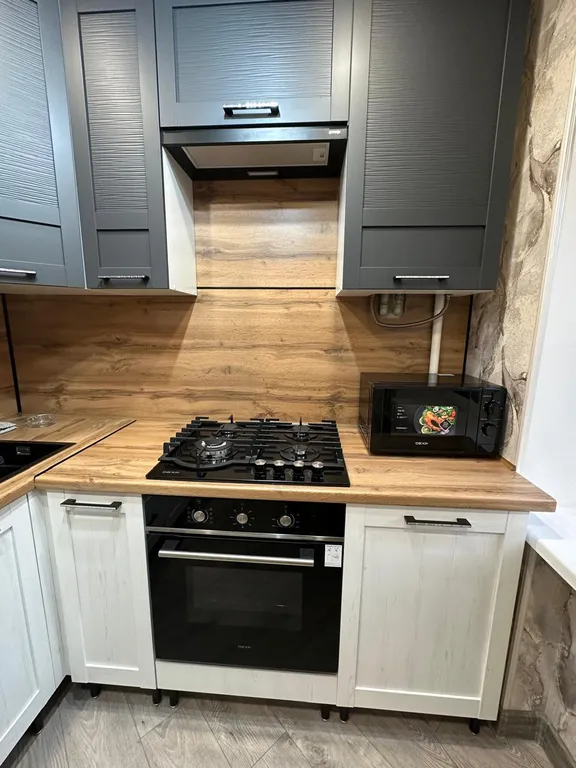 Квартира с дизайнерским ремонтом около ЖД Минеральные Воды