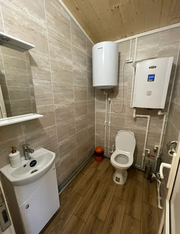 Коттедж Семейный дом с русской баней, беседками и мангалом — им. Морозова