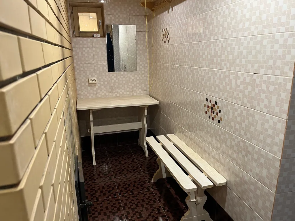 Дом с бассейном