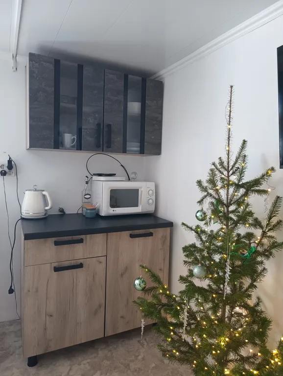 Домик среди гор