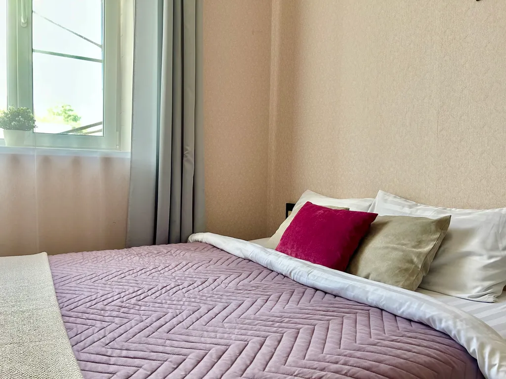 Уютная студия на кленовом