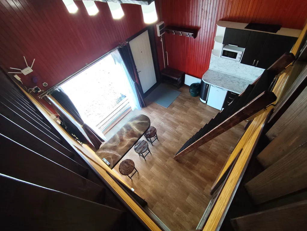 Дом на берегу озера