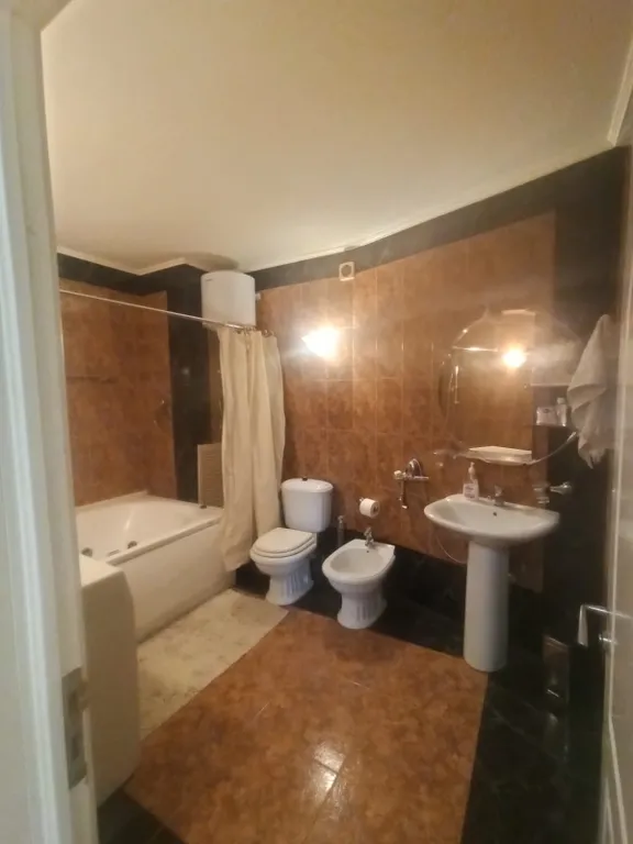 Квартира Трёхкомнатная просторная квартира для Вашего отдыха — Москва