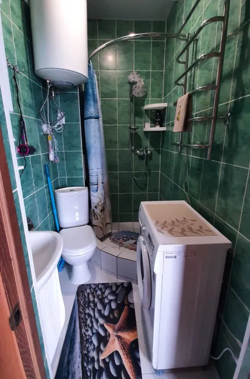 Студия с балконом и панорамным видом на море