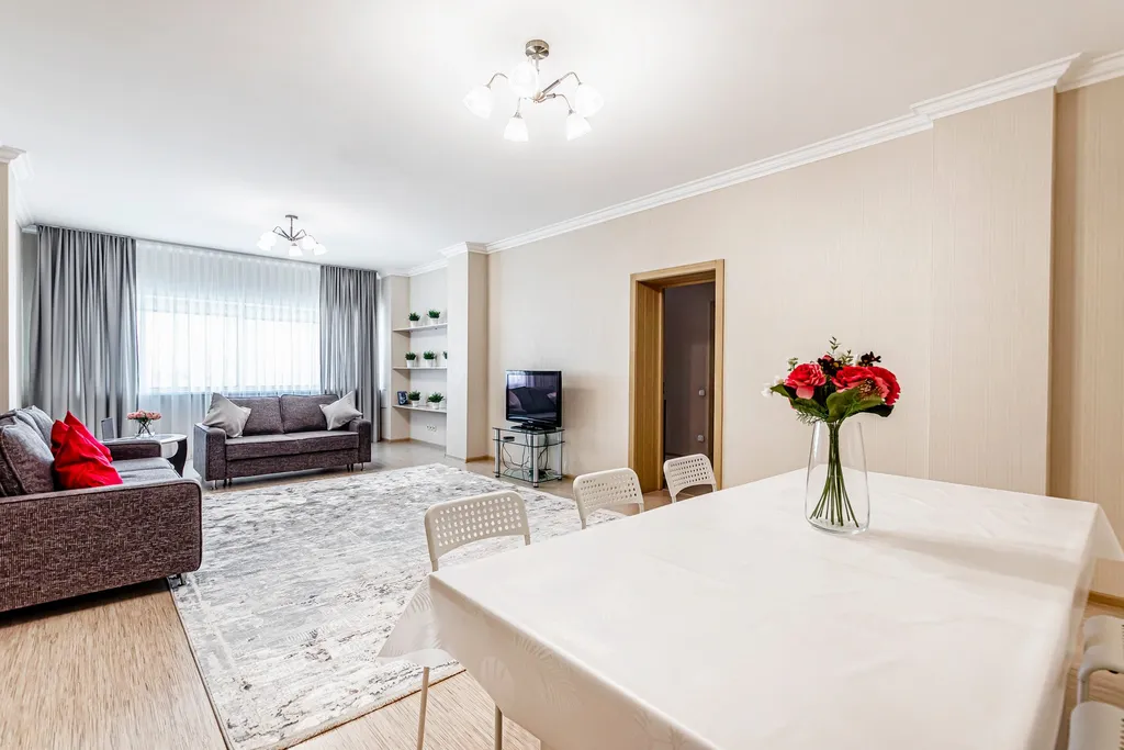 Уютная квартира для гостей столицы в самом центре левобережья