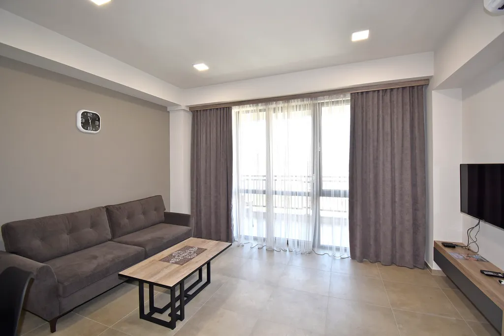 Квартира в новостройке — аренда посуточно в Ереван