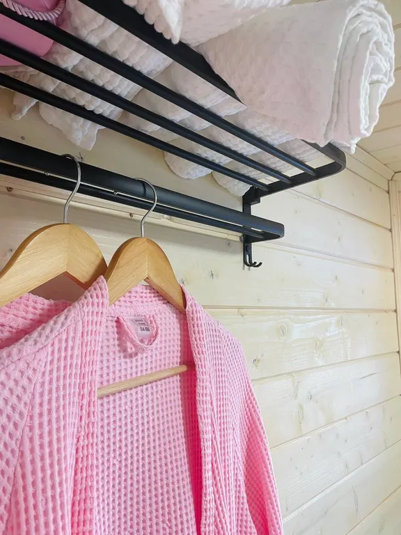 Дом с розовым чаном