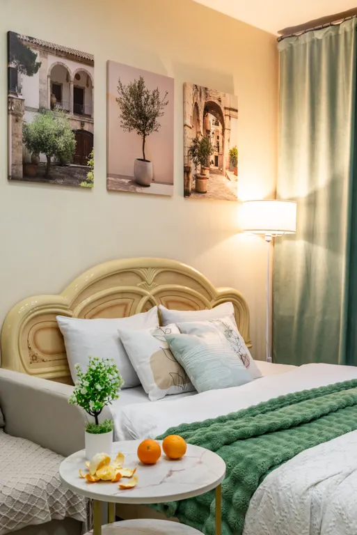 Панорамные окна в пол с потрясающим видом на закат