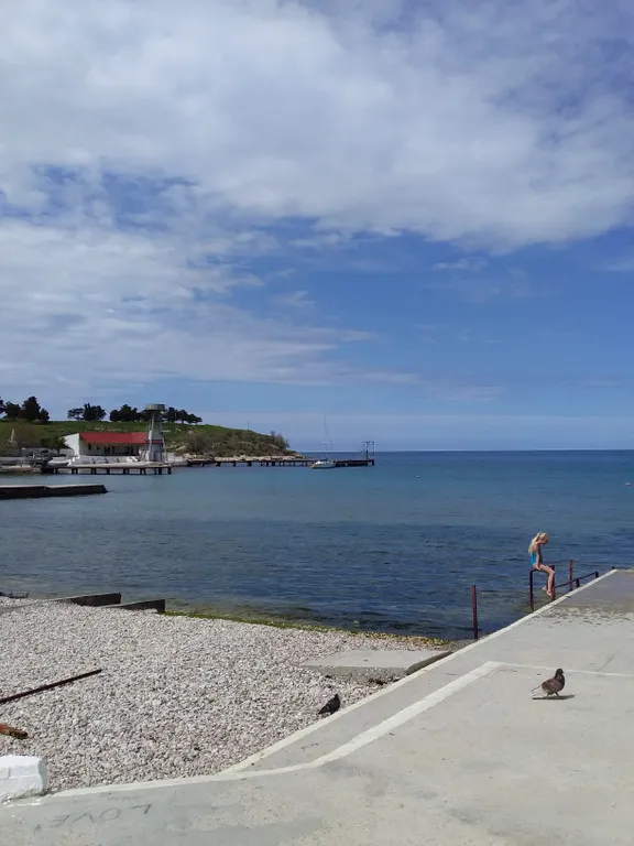 Квартира Квартира у моря рядом с пляжами Песочный и Солнечный — Севастополь