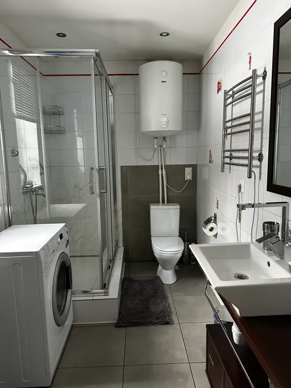 Домик близ Сорочан с баней-бочкой