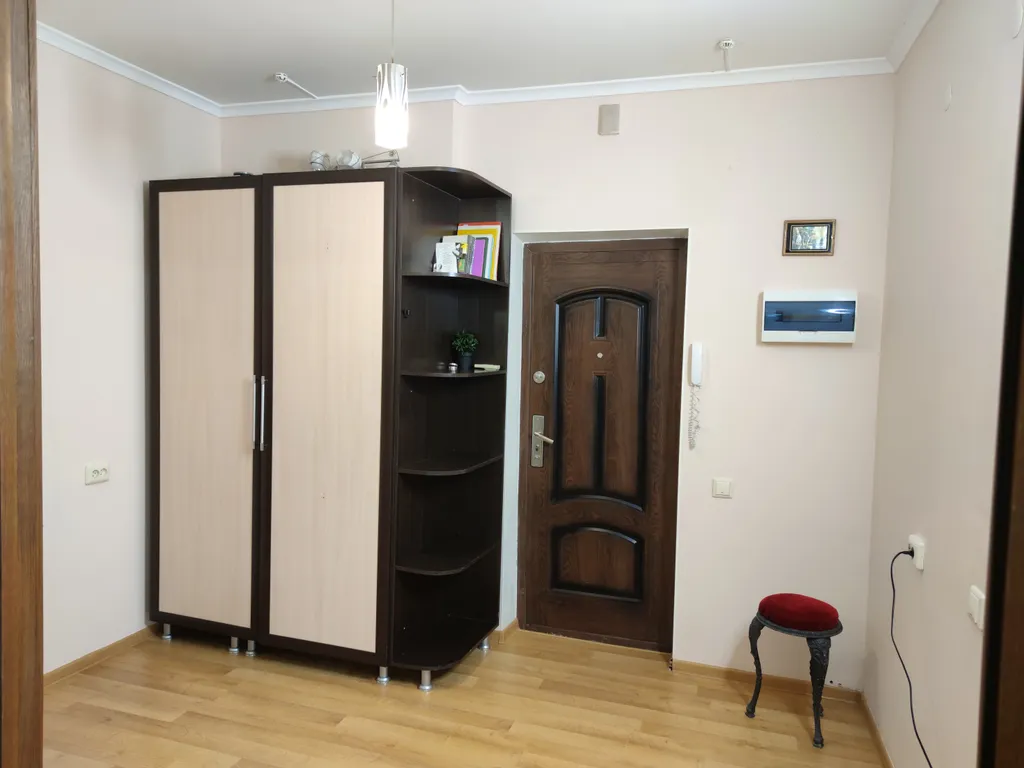 "80 метров уюта и чистоты"
 2-комнатная квартира