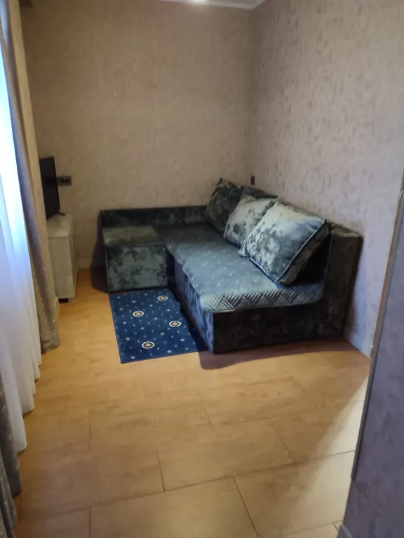 Коттедж на берегу в городе, сауна с бассейном