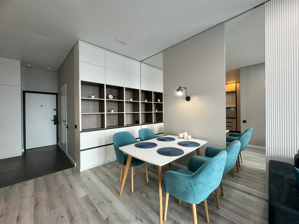 Дизайнерская евродвухкомнатная квартира в ЖК бизнес-класса Аллея Парк