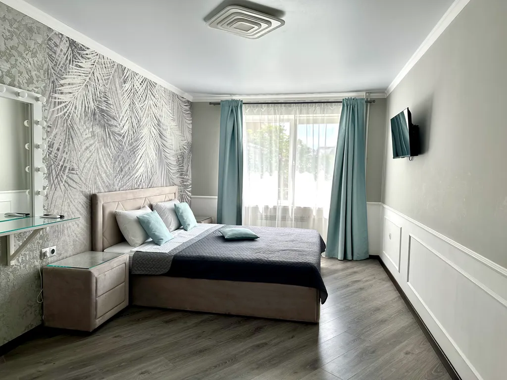 «Уютный уголок» Просторная двухкомнатная квартира возле парка — аренда посуточно в Ессентуки