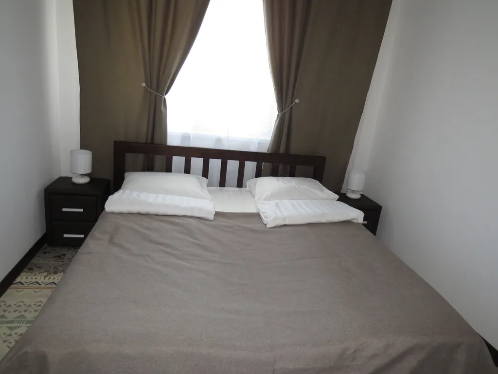 Квартира 2-комнатная Квартира — Кучугуры