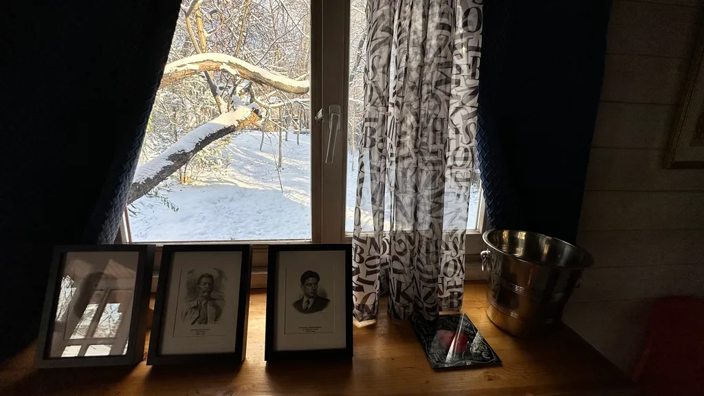 Коттедж Коттедж Шале в писательском Переделкино — Москва