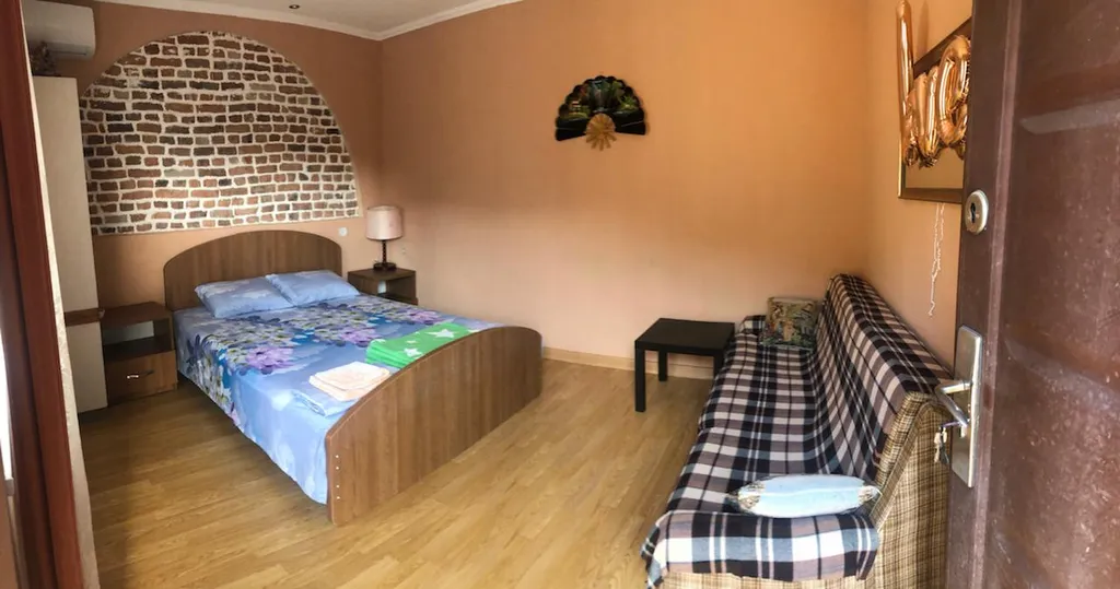 Гостевой дом в центре с зоной отдыха на большую компанию