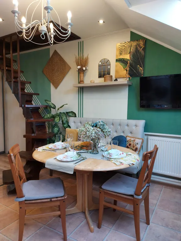 Квартира Квартира Арт мансарда художника — Калининград