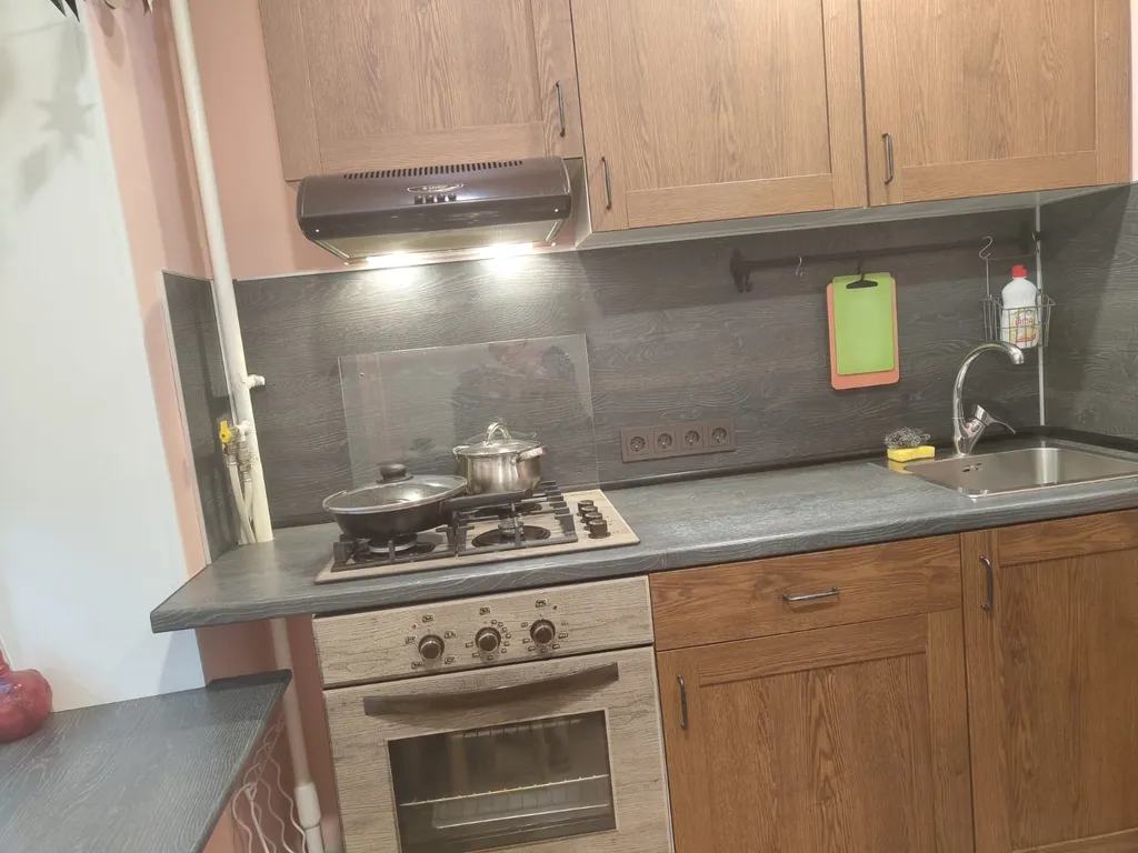 Квартира Трёхкомнатная квартира в Колпино — Колпино