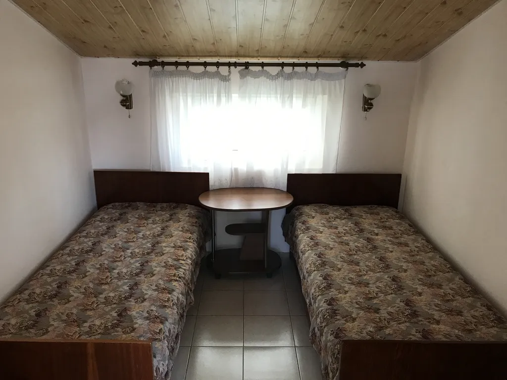 Квартира Квартира 3-х комнатный номер стандарт до 6-ти человек — Любимовка