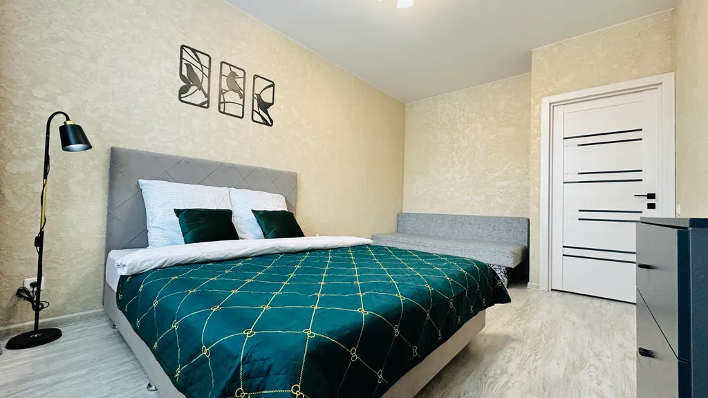 Уютная однокомнатная квартира у ТЦ Планета