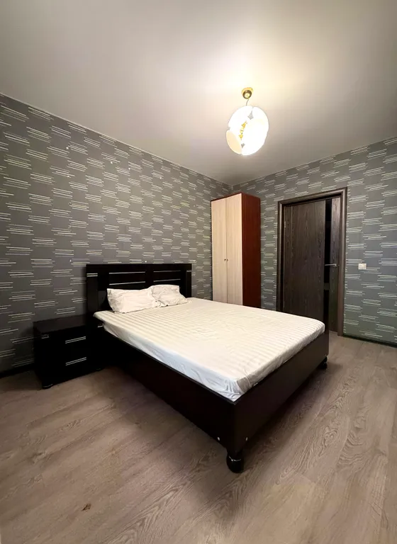 Оренрент двухкомнатная квартира на Просторной