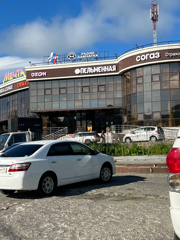 Скромный лофт с нотками поп-арта недалеко от центра