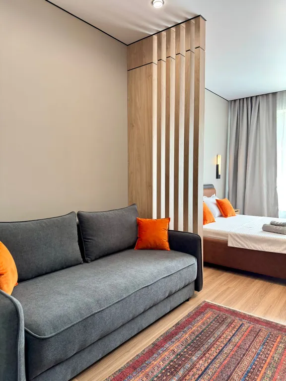 Чистая и светлая 1-комнатная квартира