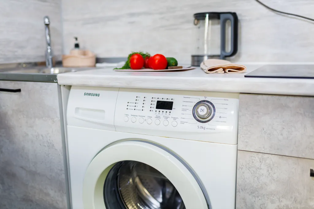 Студия у городской администрации | Квартирный вопрос