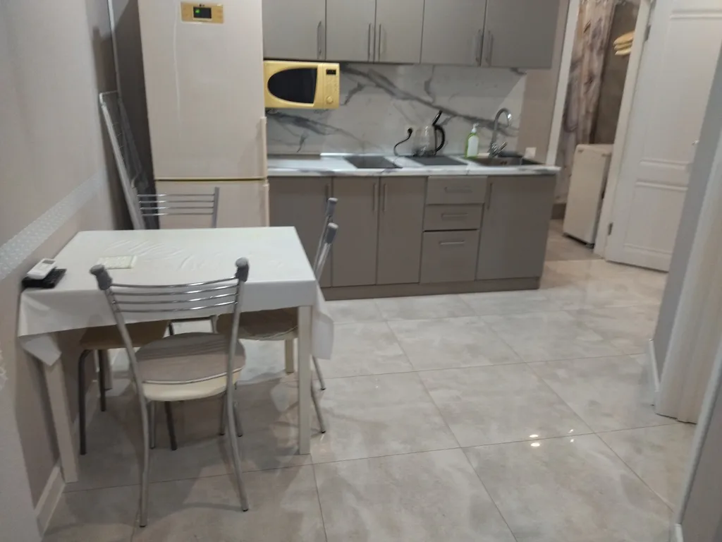 Квартира Квартира Уютная картира с бассейном во дворе — Сочи