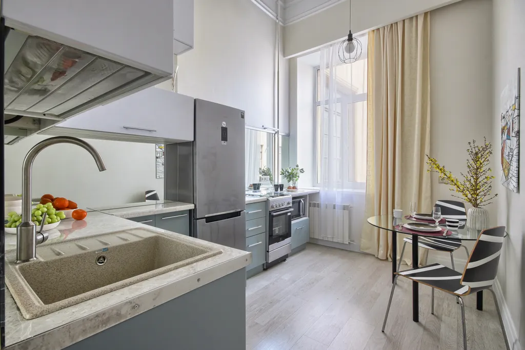 Квартира MyHomeYourHome у Набережной реки Фонтанки