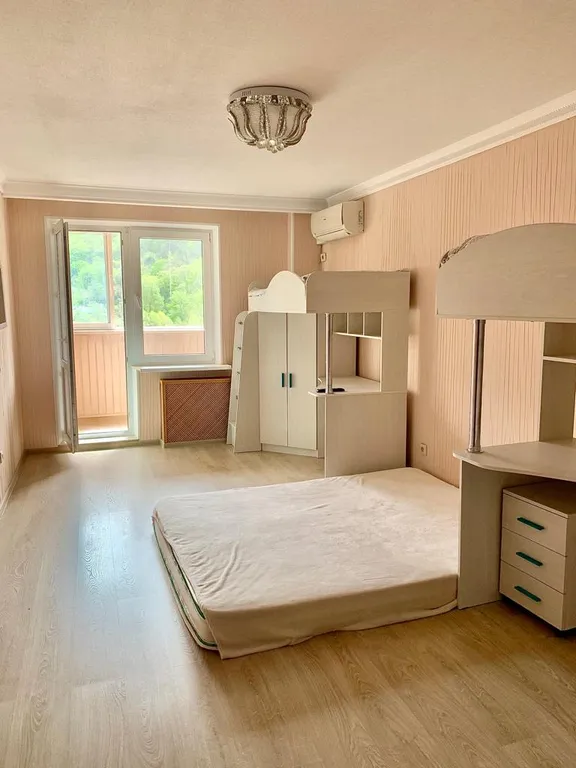 Двухсторонняя квартира с видом на реку Псезуапсе и видом на море