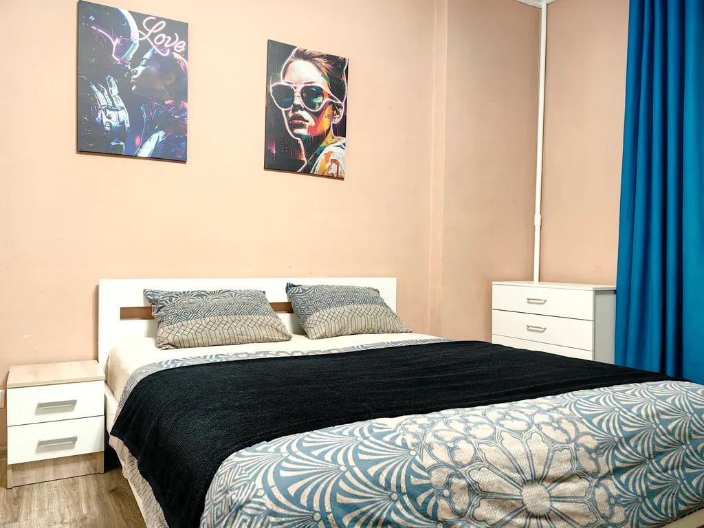 Двушка Красивые Глаза