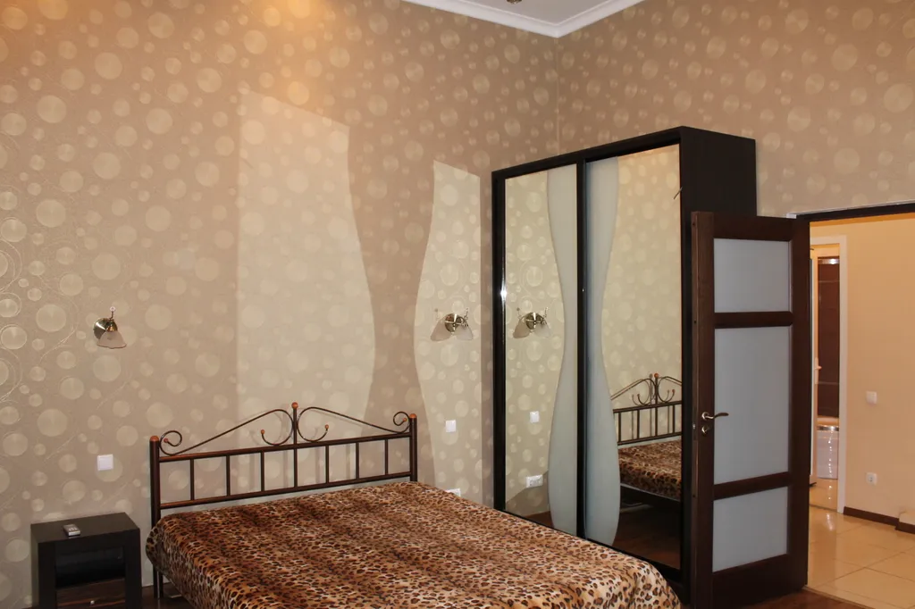 Квартира в центре у моря — аренда посуточно в Ялта