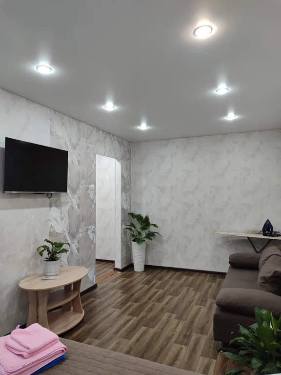 Уютная квартира, с шикарным видом уральские горы, лес!!!)