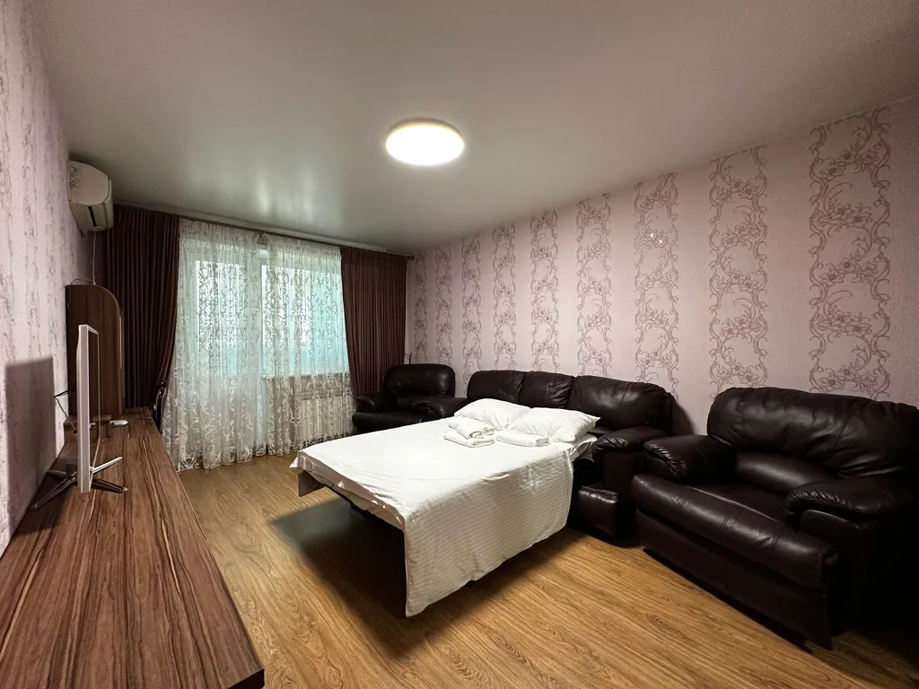 Квартира 2-комнатная Квартира — Геленджик