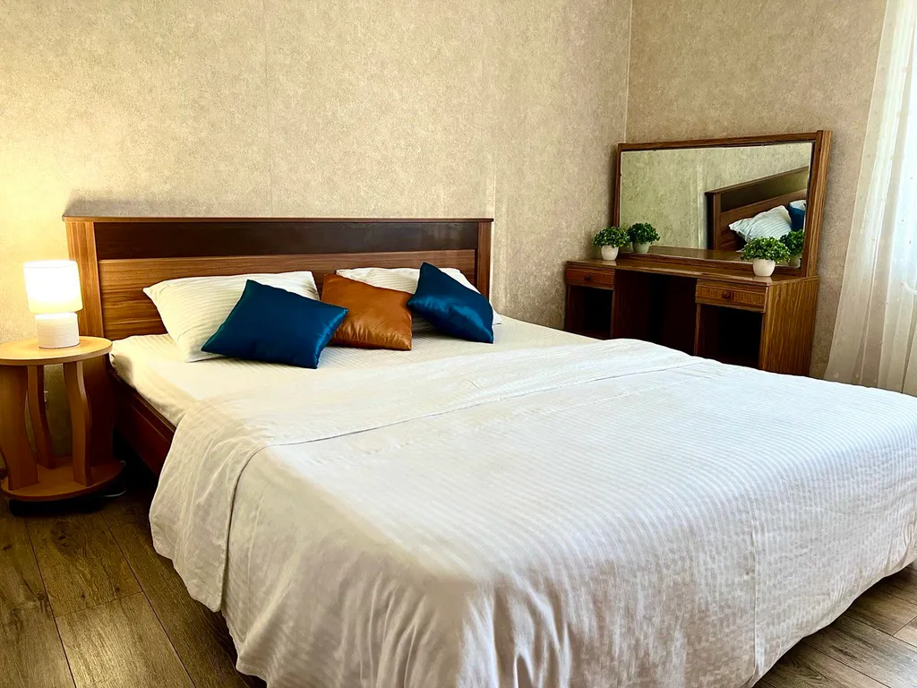 3-комнатная Квартира — аренда посуточно в Ставрополь