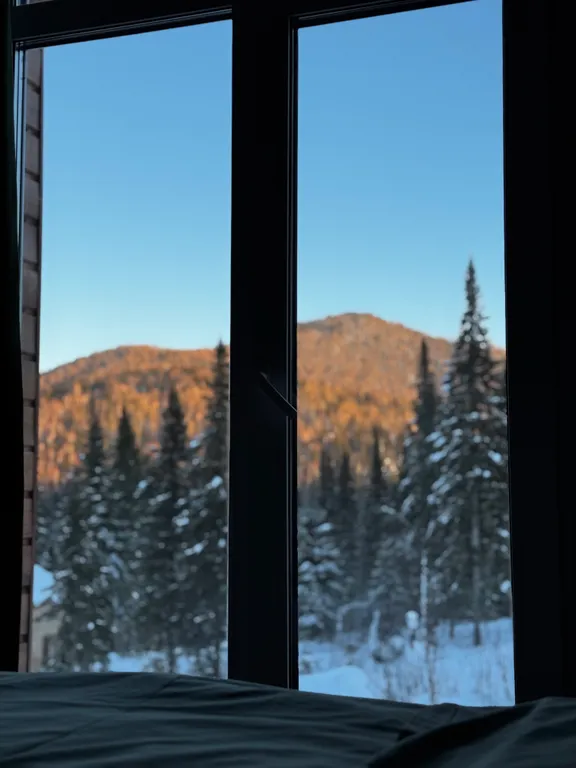 Коттедж Уютный домик с видом на горы — Шерегеш