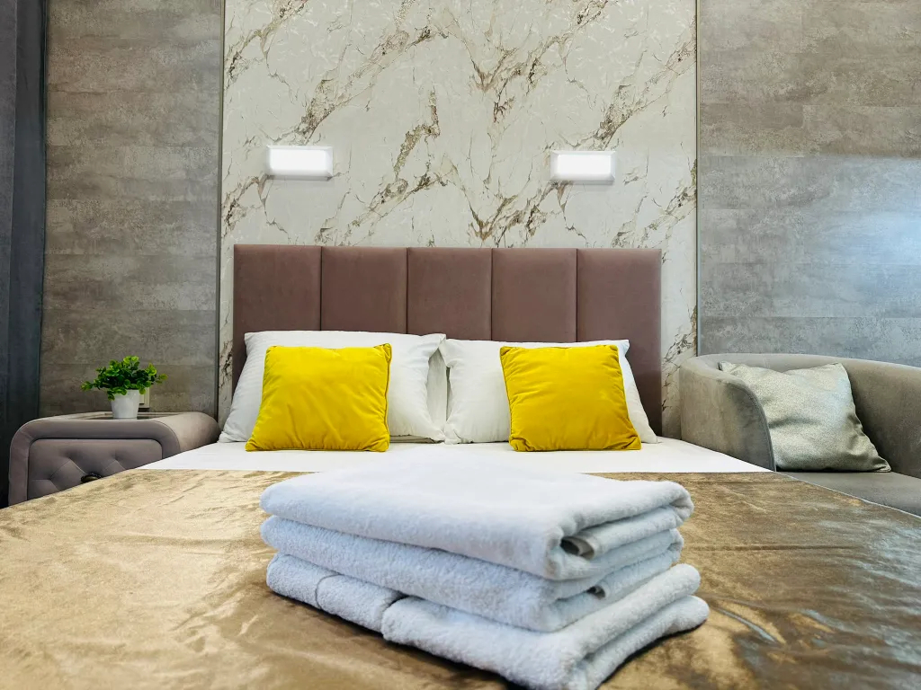 Loft Sky Smart Studio