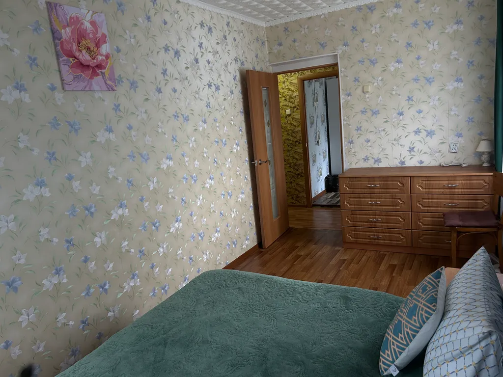 Уютная квартирка с бабушкиным ремонтом