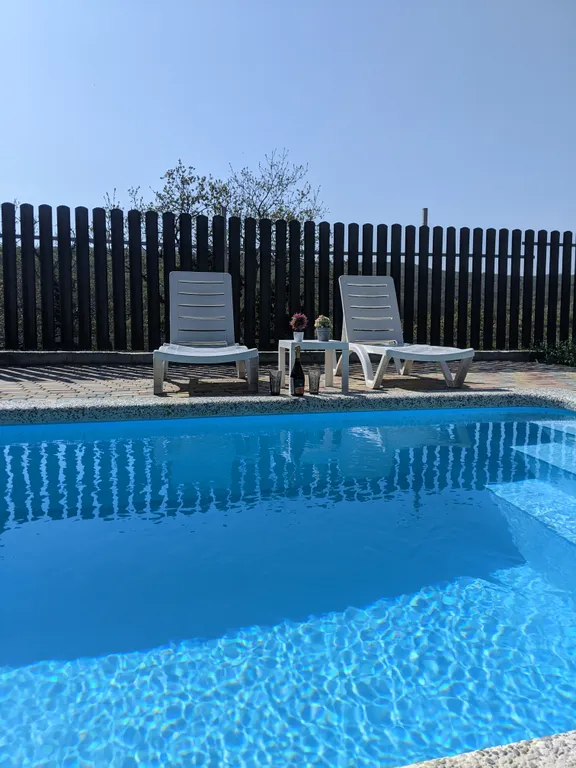 Вилла с теплым бассейном, баней и чаном в окрестностях Абрау-Дюрсо