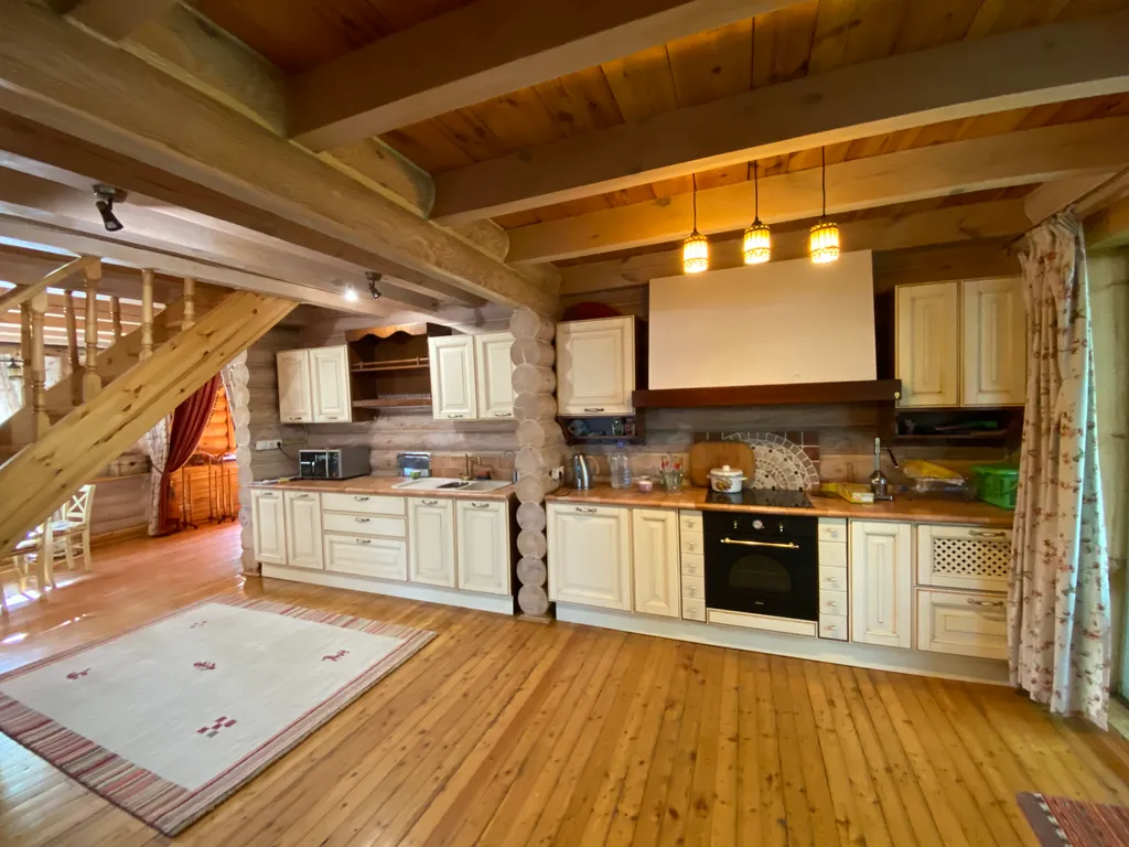 Уютный деревянный дом-шале на Солнечном мысу