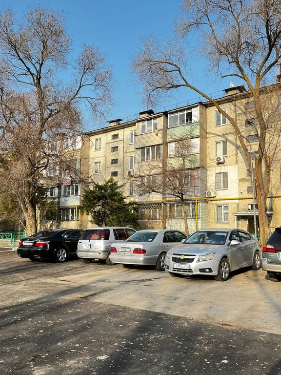 Квартира возле ТРЦ Мега