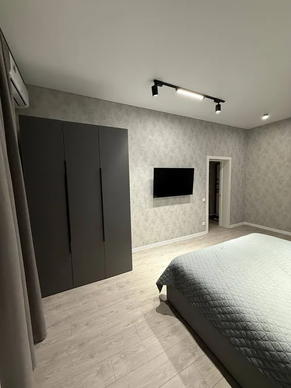 Новая квартира с дизайнерским ремонтом в центре города