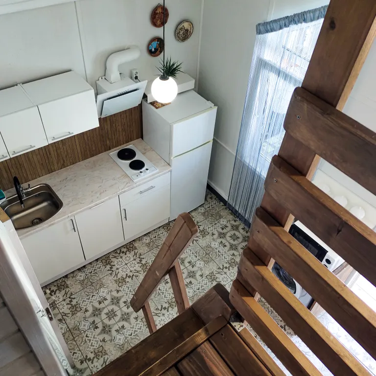 Уютный Домик с Террасой