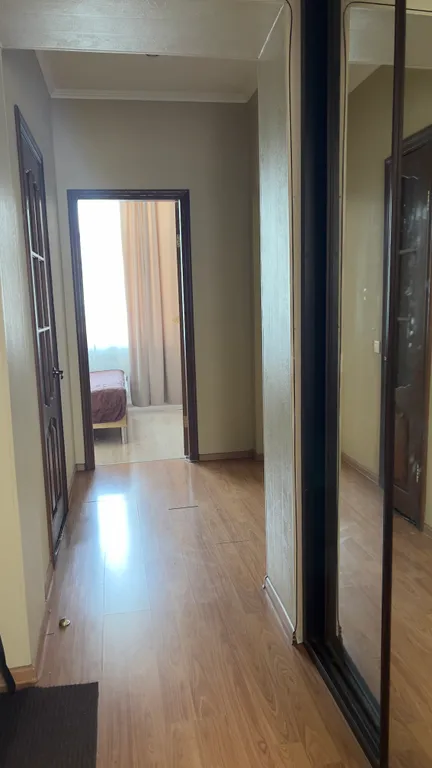 Просторная трехкомнатная в центре