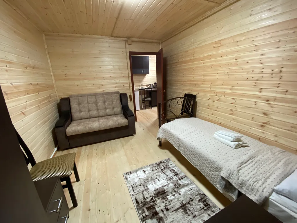 Коттедж Коттедж Полулюкс с двухспальной кроватью — Архыз